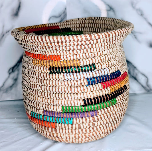 Panier-vase  à rayures multicolores